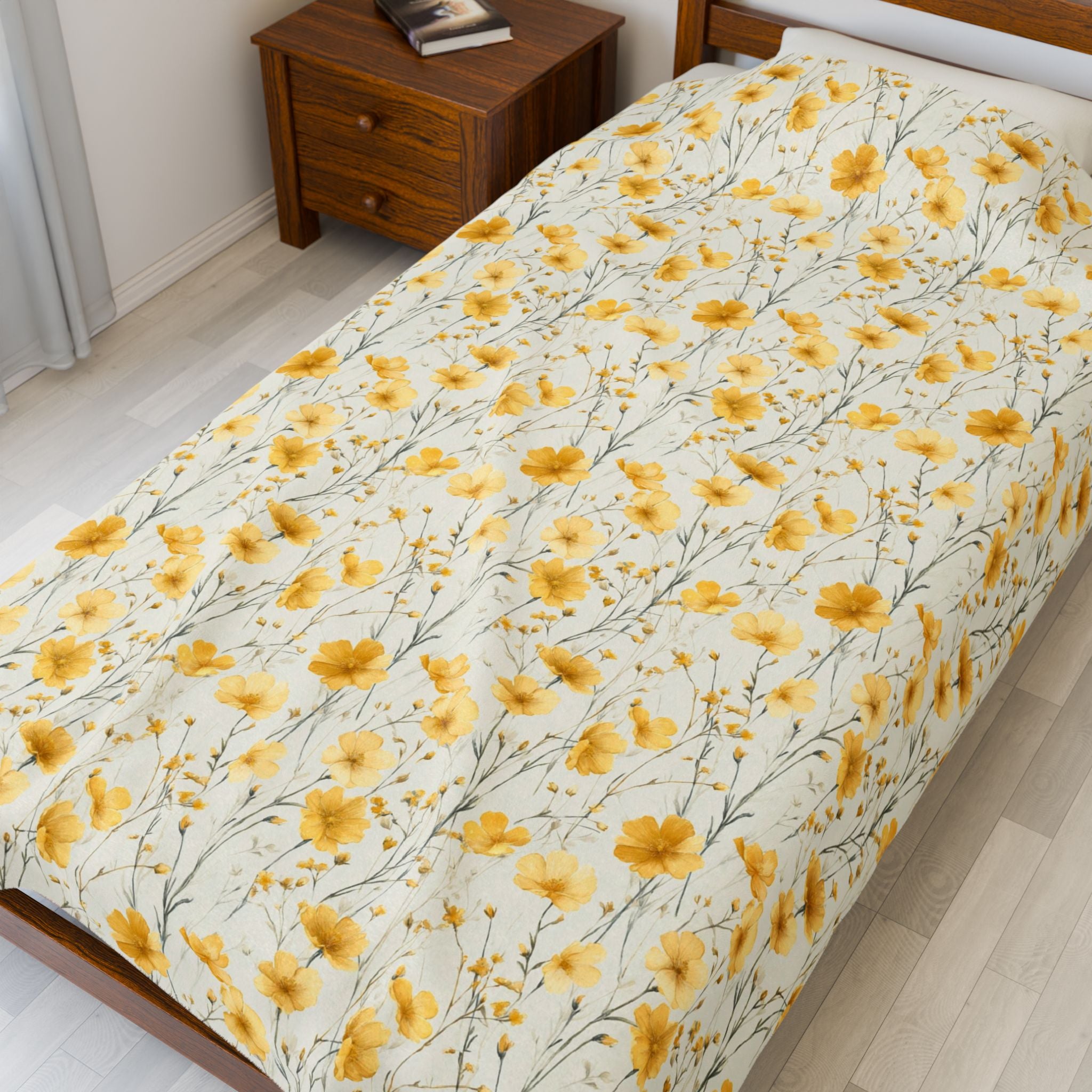 Floral Velveteen Plush Blanket - Cozy Gift for Home, Nursery Decor, Couch Blanket, Travel Comfort, Spring Celebration